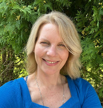 Load image into Gallery viewer, Reiki Therapy with Carrie RM (Okemos)