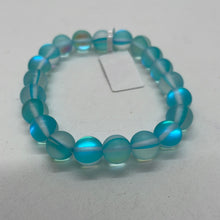 Load image into Gallery viewer, Frosted Glass Cat Eye Bracelet
