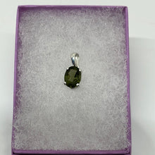 Load image into Gallery viewer, Moldavite Pendant
